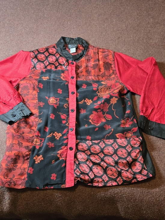 Koos Of Course Tops - Koos Of Course Silk Blouse With Madarin Collar In Black Red Size Medium